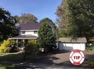 197 High St, New London, OH 44851