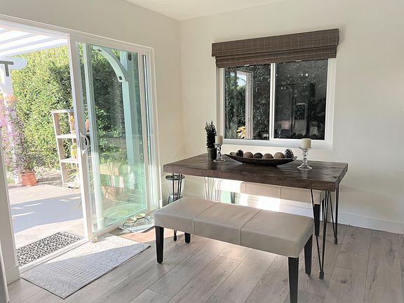Eat in kitchen with view of backyard