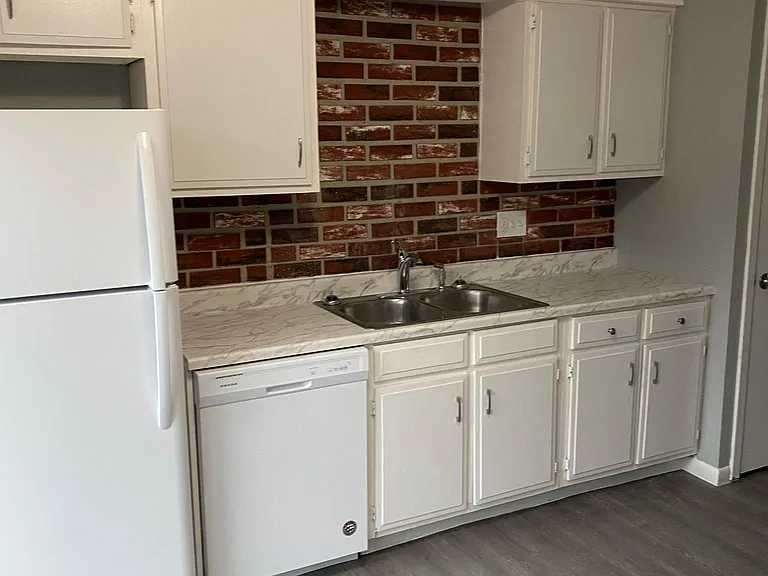 3317 Bridge Manor Dr — Photo 5