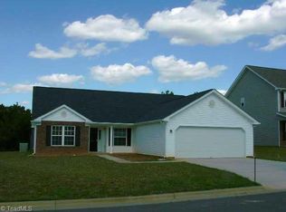 305 Fiddlers Knl, Kernersville, NC 27284