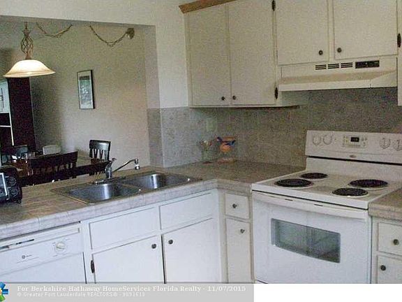 5th image of 9186 NW 40th St #204-2