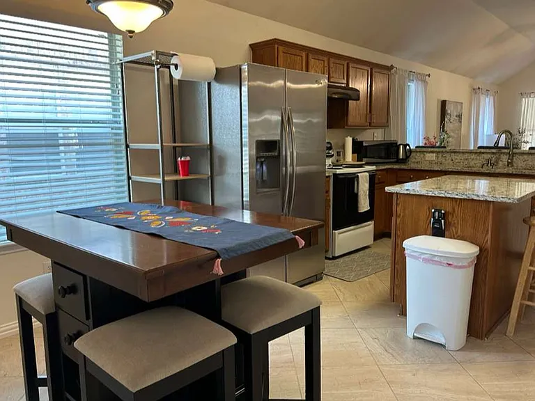 4223 Fall Creek Dr — Photo 5