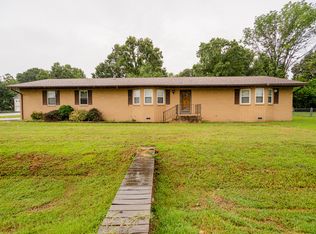 2102 Lambe Avenue, West Plains, MO 65775