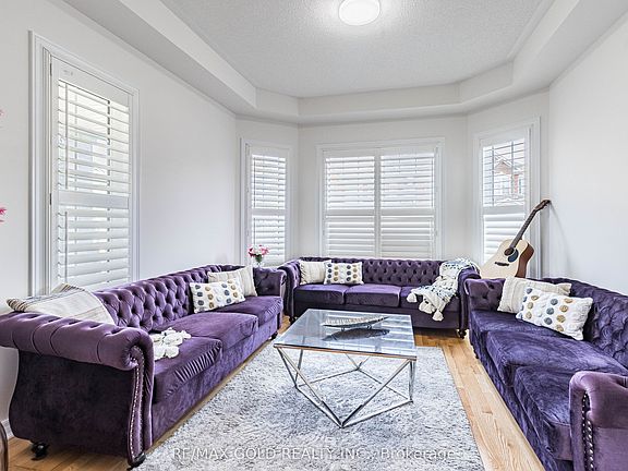 5th image of 110 Banbridge Cres