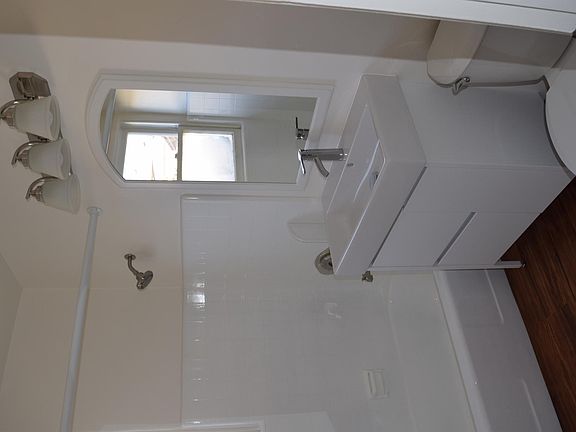 5th image of 3844 36th St