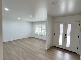 6922 Spickard Dr, Huntington Beach, CA 92647