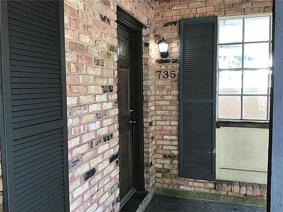 2nd image of 735 Lake Ave