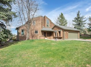 2301 S Balsam Ln, Lakewood, CO 80227