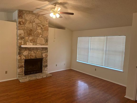 5th image of 8314 Columbia Falls Dr