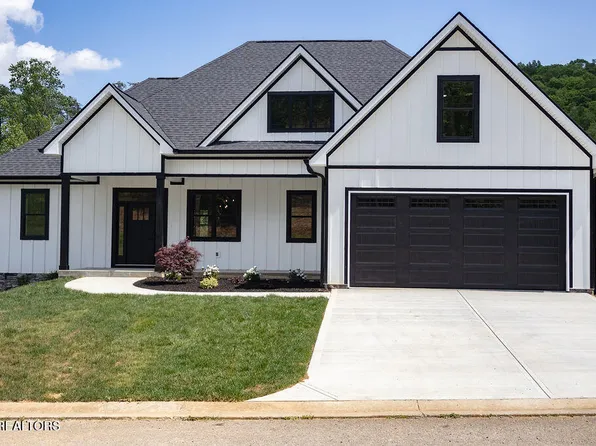 107 Cherry Oak Dr, Oak Ridge, TN 37830