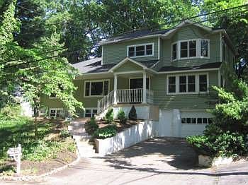 1st image of 42 Cliftwood Dr