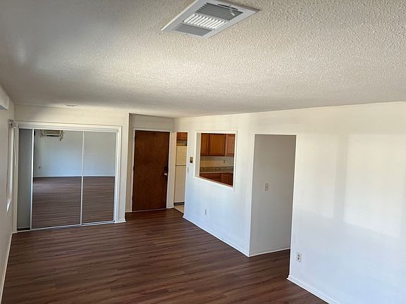 3rd image of 1434 Case Ave E #1430-1