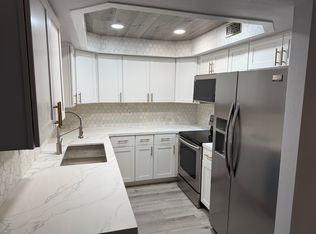 5301 E Waverly Dr Unit 153, Palm Springs, CA 92264