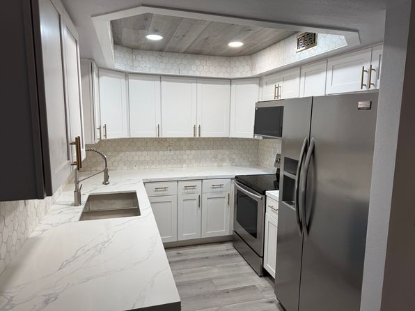 5301 E Waverly Dr Unit 153