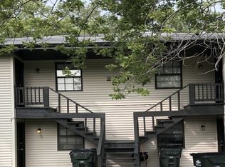 2709 NW 6th St #C, Blue Springs, MO 64014