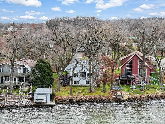 3rd image of 3420 Quam Dr
