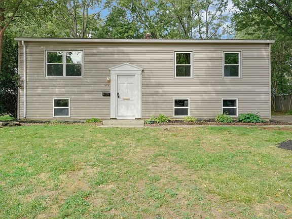 2nd image of 99 Crown Hill Ct