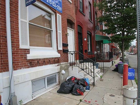 4th image of 1735 N Willington St #B