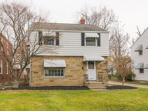 2nd image of 20330 Lake Shore Blvd