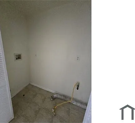 3 bed, $2,350 — Photo 2