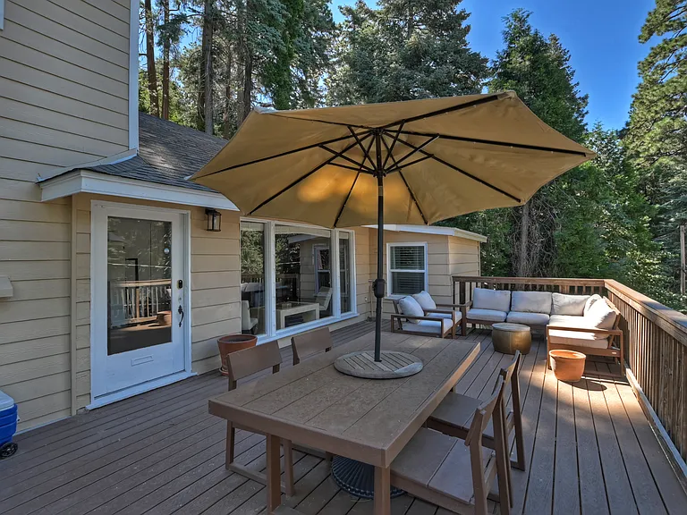 831 Blue Ridge Dr — Photo 29
