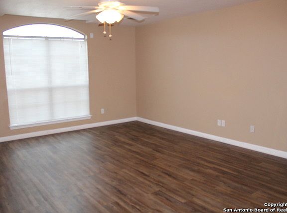 4th image of 3122 Douglas Fir Dr Unit 3122