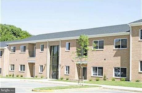 1st image of 10608 Provincial Dr APT 103