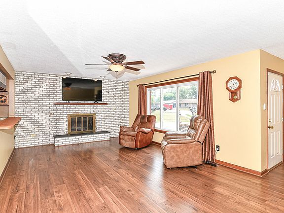 4th image of this home