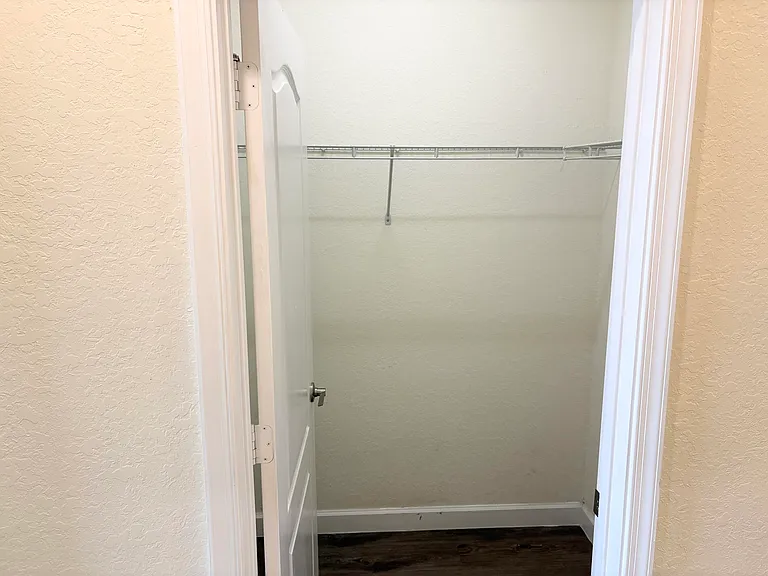 12512 NW Stanis Ln — Photo 13