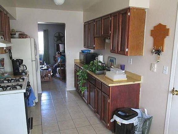 3rd image of 10737 Onyxstone St