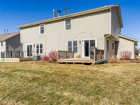 5th image of 6271 Carriage Green Way