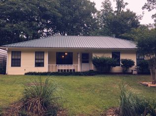 111 Leon Davis Dr, Fulton, MS 38843