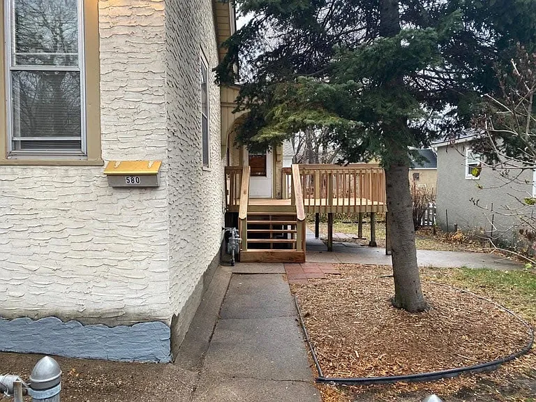 580 Brunson St — Photo 12