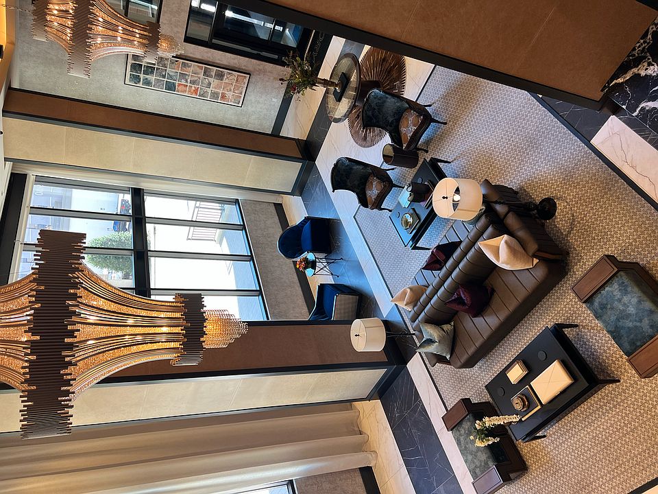 1st image of 930 Commerce St #1308