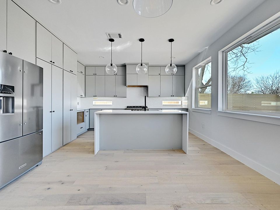 1st image of 8428A Hathaway Dr #A