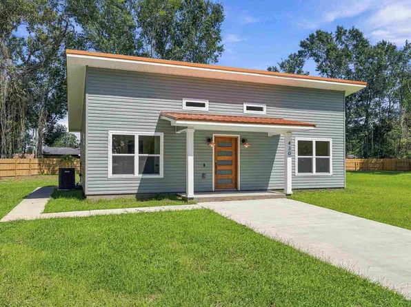 430 Western Pines Rd, Cantonment, FL 32533