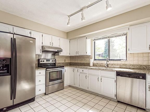 4th image of 4605 Elan Ct