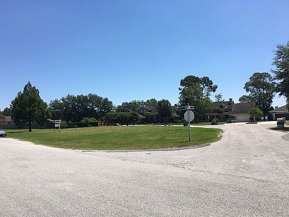 5th image of 8605 Captiva Ct
