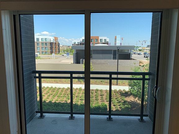3rd image of 128 Grovewood Cmn