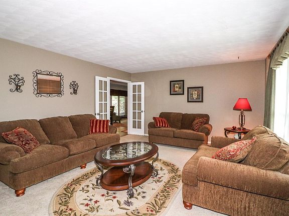3rd image of 1571 Marlene Dr