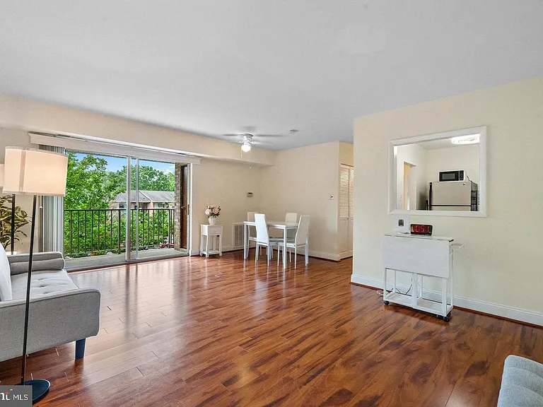 7984 Audubon Ave #203 — Photo 4