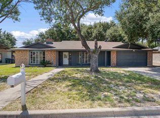 402 W Strickland St, Del Rio, TX 78840