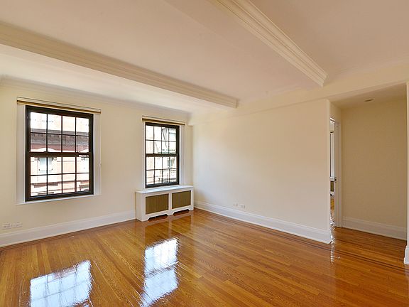 5th image of 30 E 68th St APT 6C