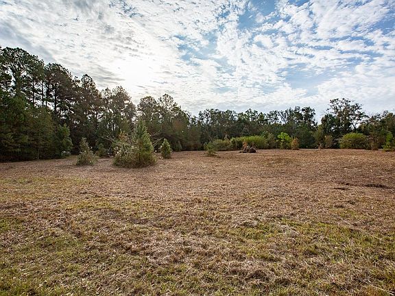 2nd image of Vacant Mahan Dr
