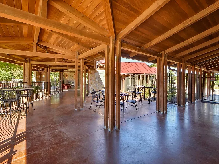1525 Tranquility Ln — Photo 27