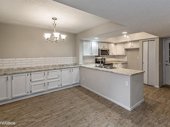 5th image of 2935 W Talara Ln