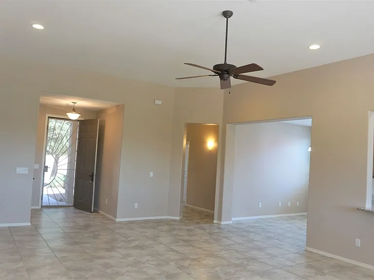 1858 Prairie Grass Dr — Photo 6