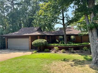128 Lakeview Cir, Russellville, AR 72802
