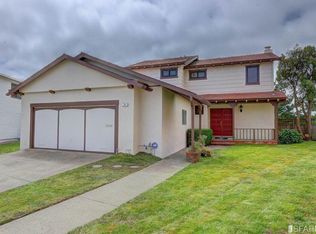 79 Eastridge Cir, Pacifica, CA 94044
