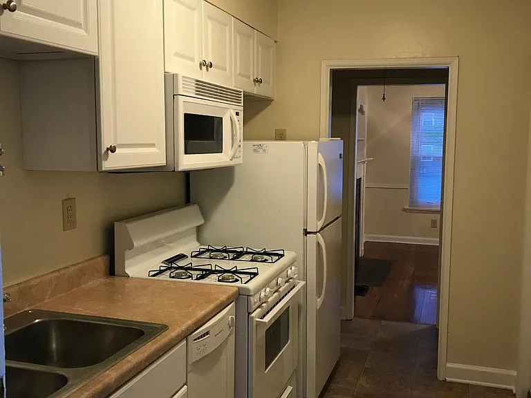3046 Fair Ave — Photo 10